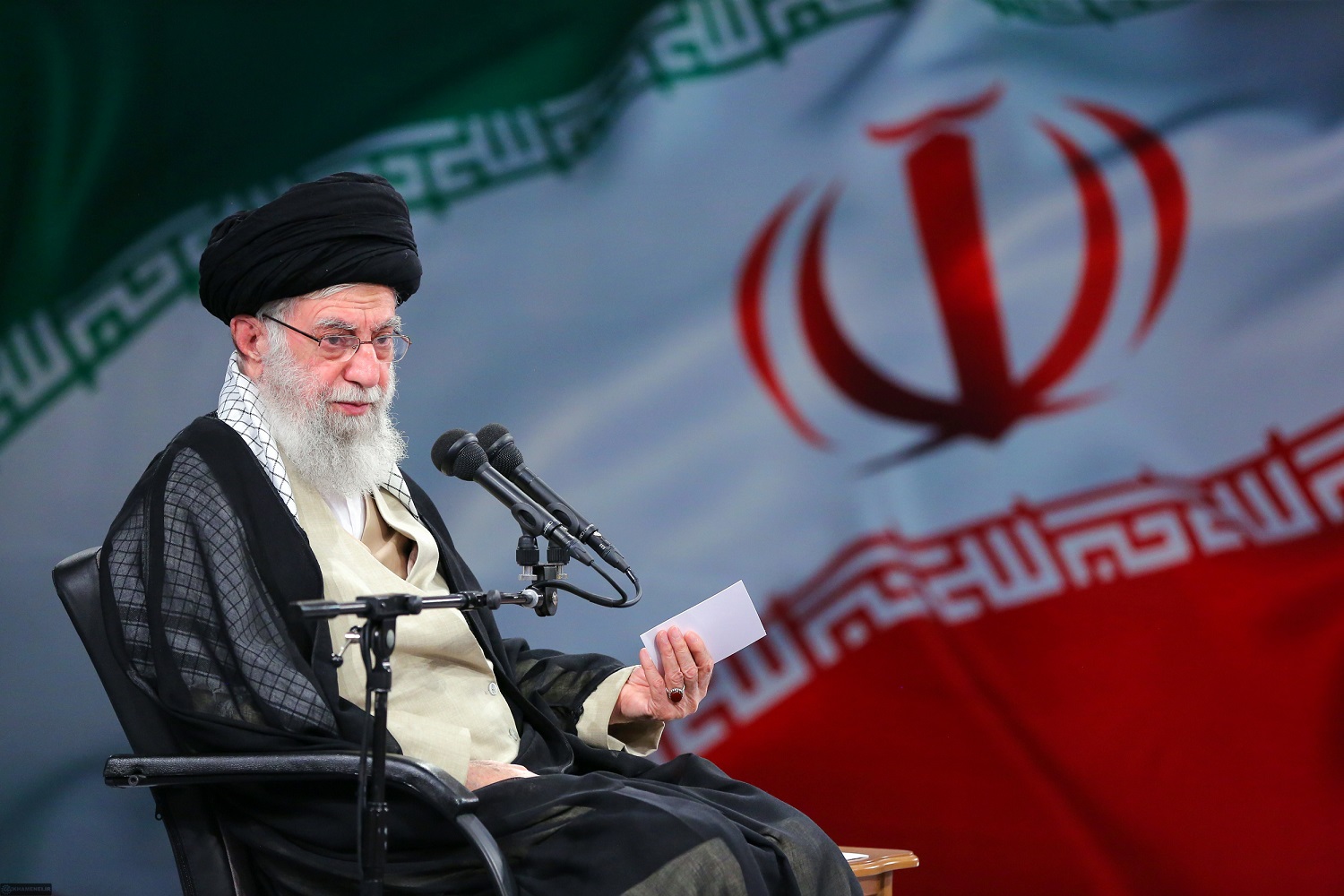 شهدا سرنوشت ایران را عوض کردند