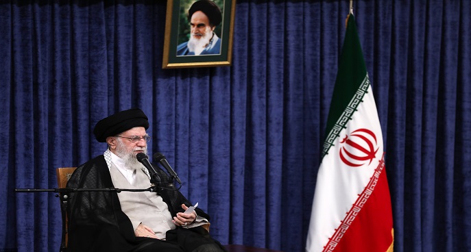 همه بدانند خداوند متعال پیروزی را برای ملت ایران تضمین کرده است